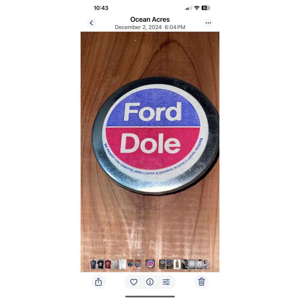 Vintage Ford Dole President United States Political Pin Classic Pin Button 1976